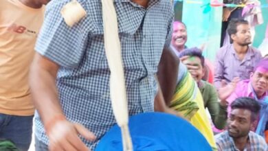 Photo of तीन दशकों से आयोजित हो रहे नाम यज्ञ में मल्दा पहुँचे उमेश अग्रवाल