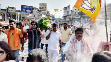 Photo of जनता की उम्मीदों में खरा नहीं उतर पाई शहर सरकार – उमेश अग्रवाल