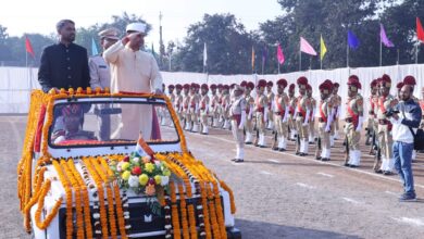 Photo of हर्षोल्लास के साथ मनाया गया 74 वां गणतंत्र दिवस, उच्च शिक्षामंत्री उमेश पटेल ने किया ध्वजारोहण