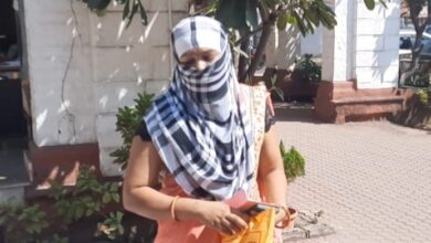 Photo of जिला महिला कांग्रेस अध्यक्ष पर देह व्यापार कराने का आरोप…..न्याय की गुहार लगाने पीड़िता पंहुची एसपी के पास…..