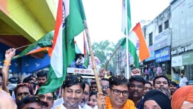Photo of रिमझिम बारिश में निकली भव्य तिरंगा यात्रा, देशभक्ति से सराबोर हुआ रायगढ़