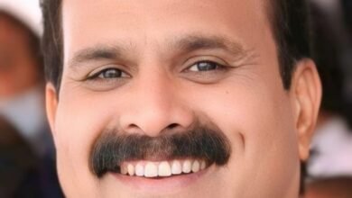 Photo of रायगढ़ की बदहाल सड़कों पर सलीम नियारिया का हमला, दो मौतों के बाद पूछा जवाबदेही आखिर किसकी ?